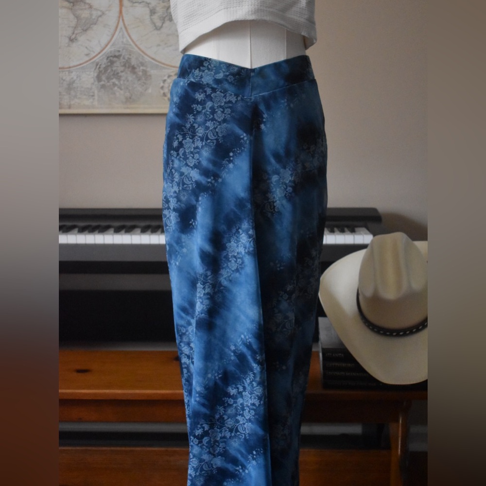 Urban Outfitters Lined Floral Skirt